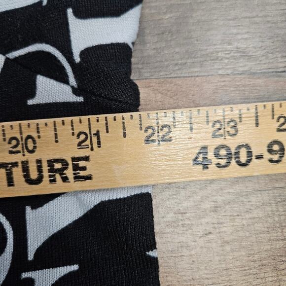 Juicy Couture Black White Letter Print Long Sleeve Top Knit Large Spellout - Picture 12 of 15